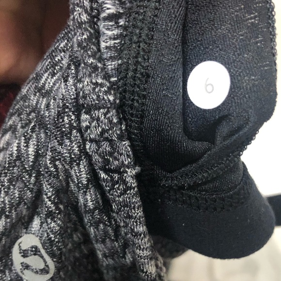 Lululemon No Limits Tank Deep Coal/Ziggy Wee Greys - Picture 9 of 9